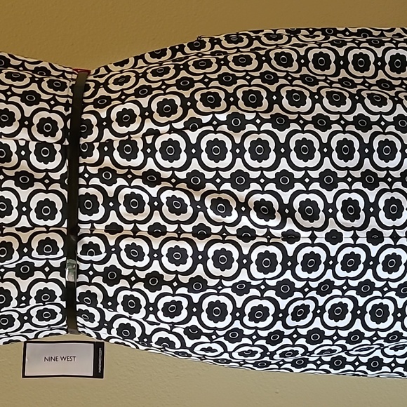 NWT Nine West Sleeveless Geometric Sheath Size 8 - Picture 8 of 15